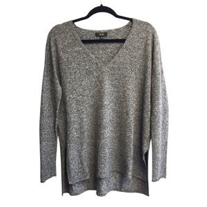𝅺ARITZIA Linen Wool Oversized V-Neck Sweater Grey S